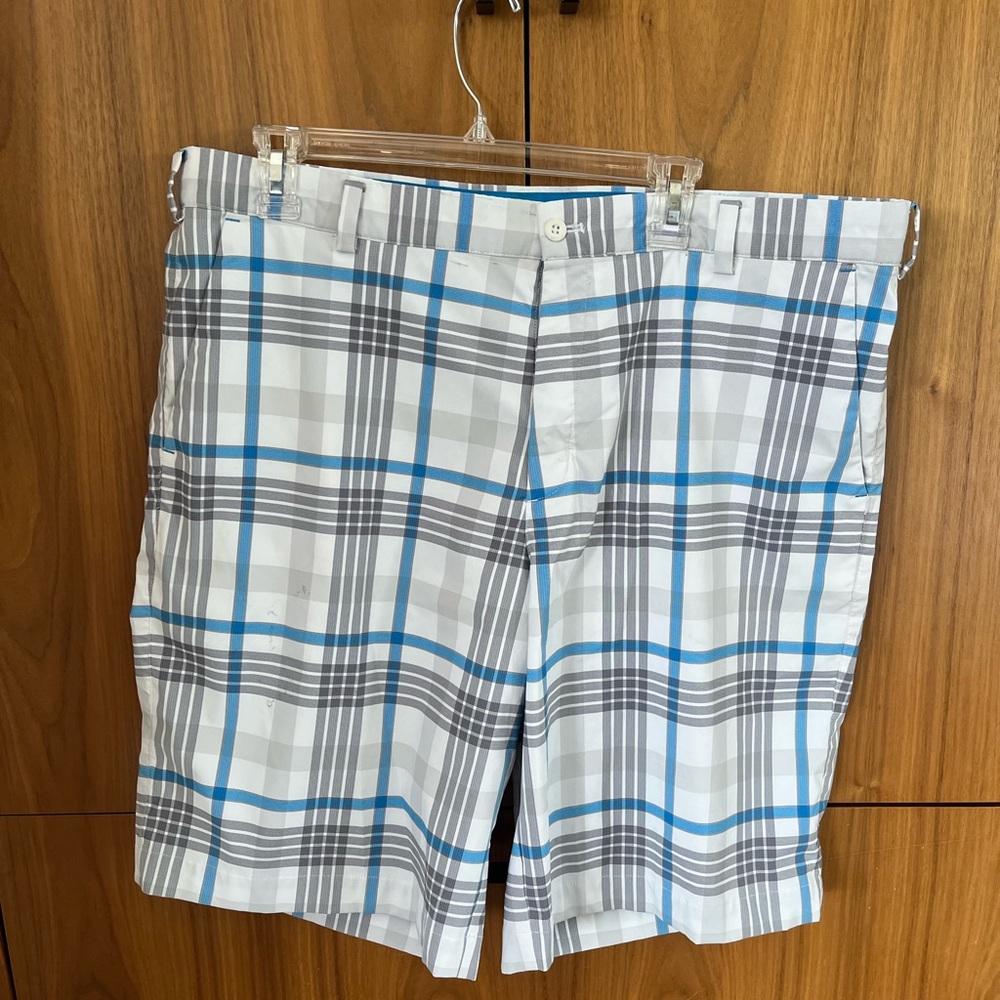 Men’s XXL Nike shorts